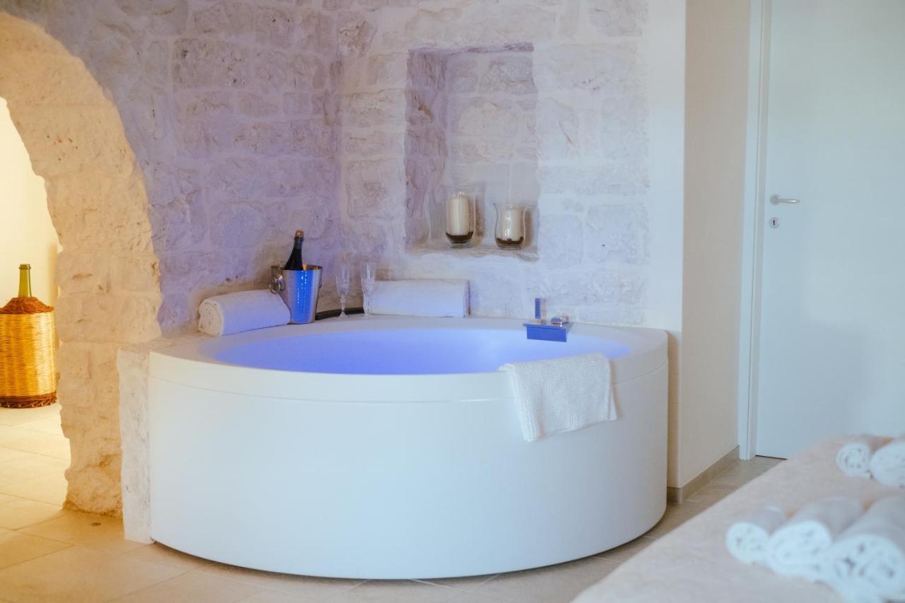 Iconica Luxury Suites 阿尔贝罗贝洛 外观 照片
