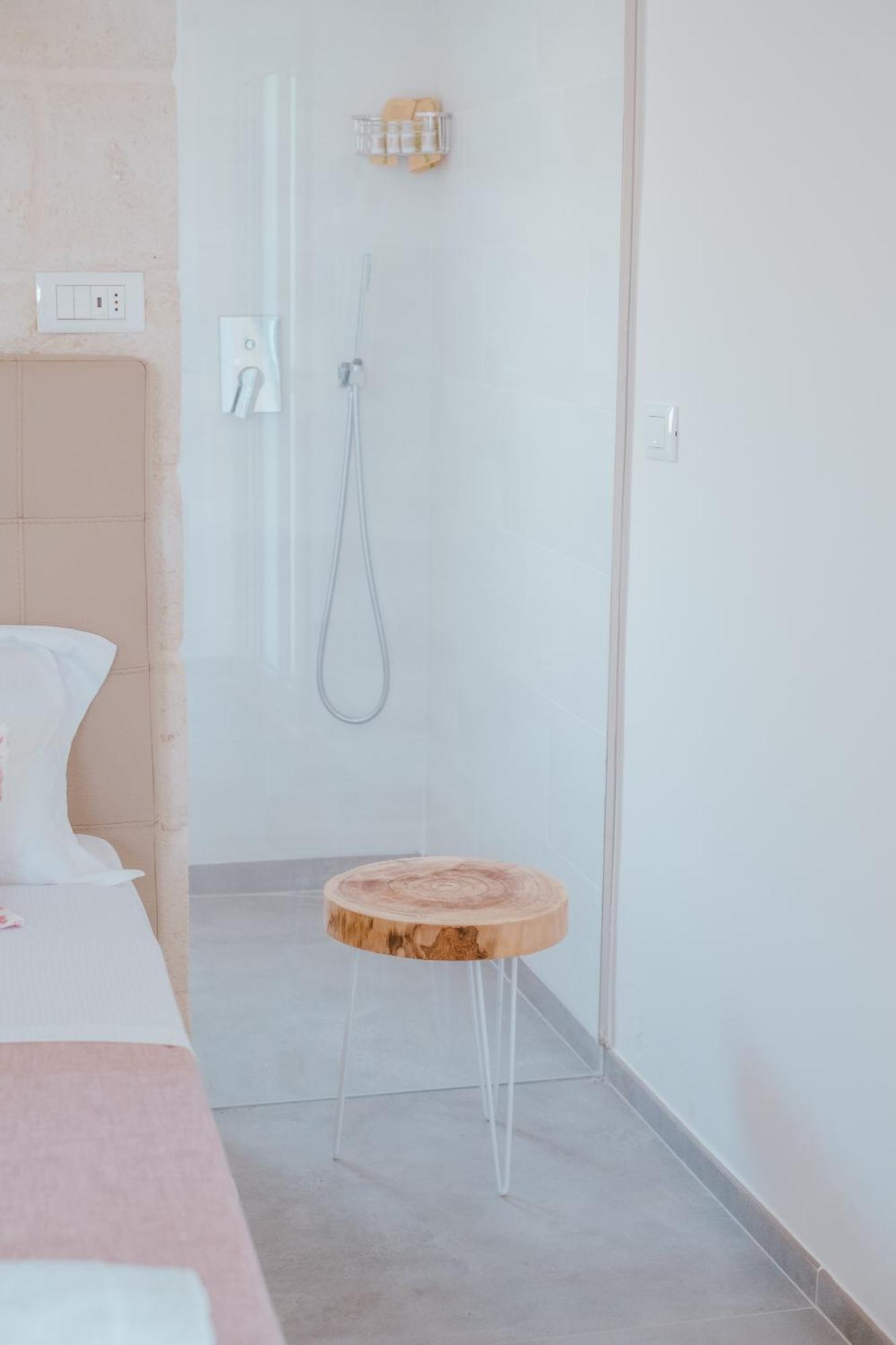 Iconica Luxury Suites 阿尔贝罗贝洛 外观 照片