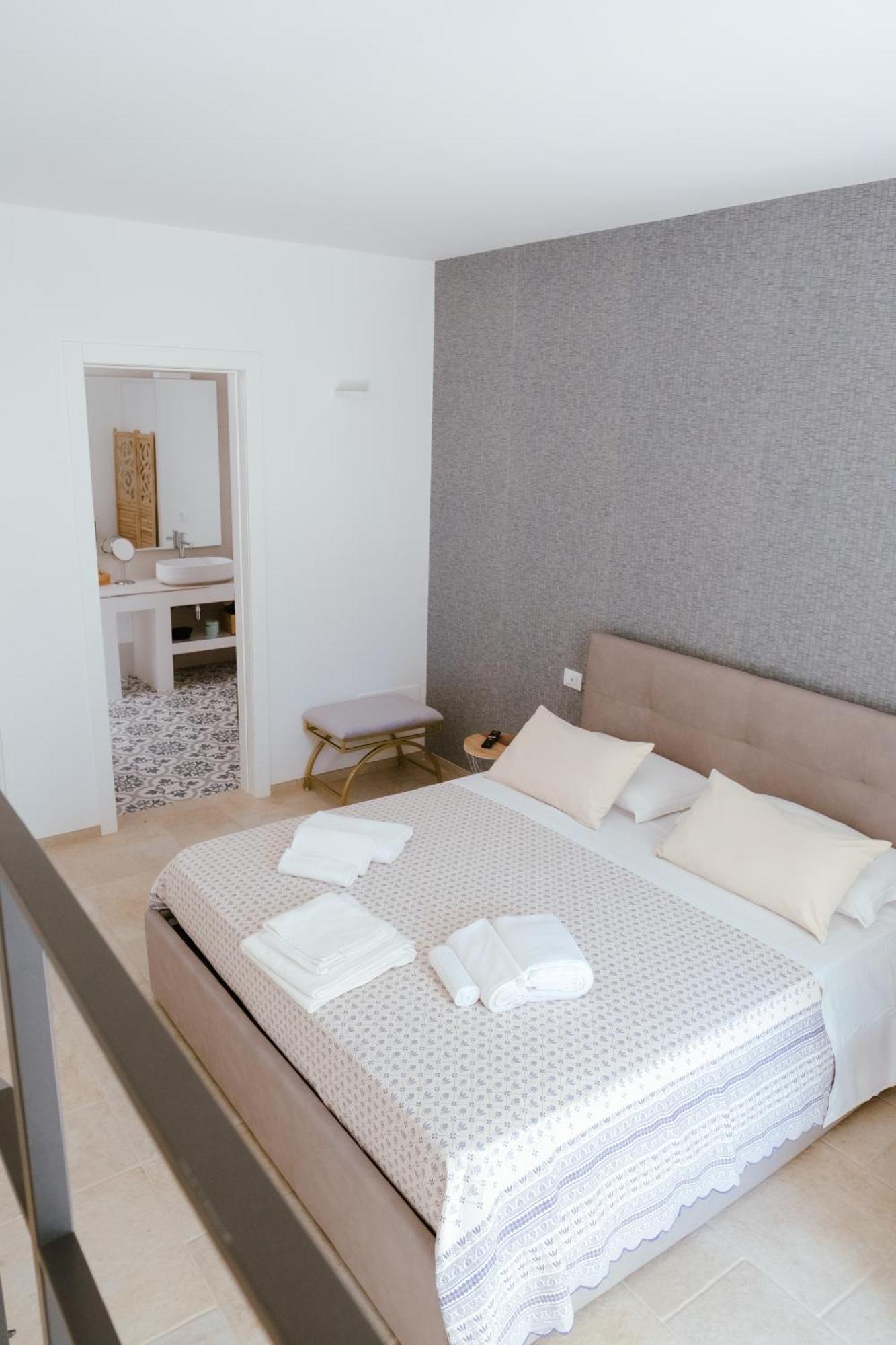 Iconica Luxury Suites 阿尔贝罗贝洛 外观 照片
