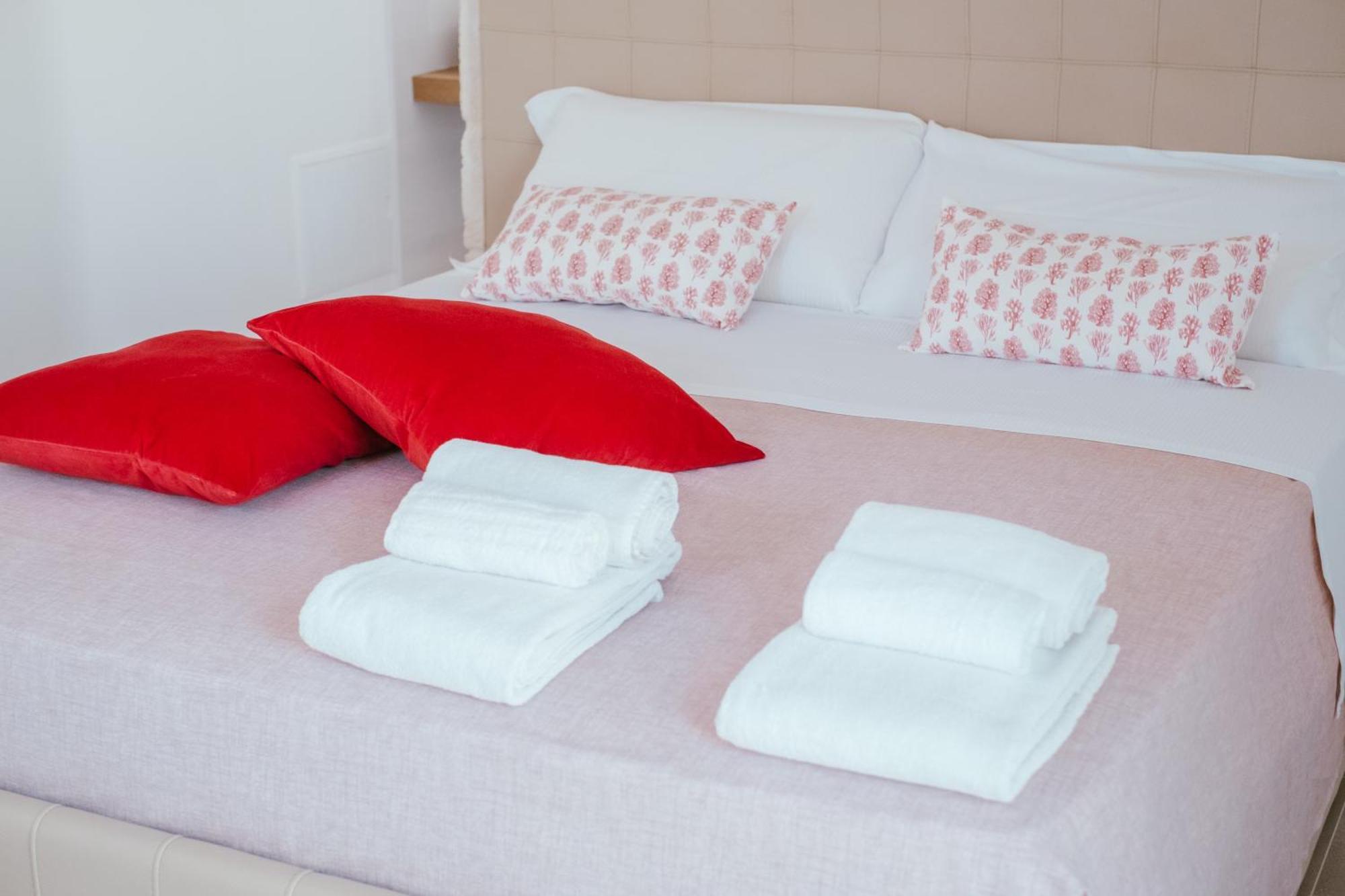 Iconica Luxury Suites 阿尔贝罗贝洛 外观 照片